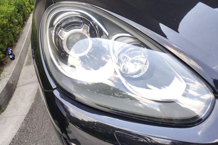 Used Porsche Cayenne 2016 Cayenne 3.0T Right Front Headlight