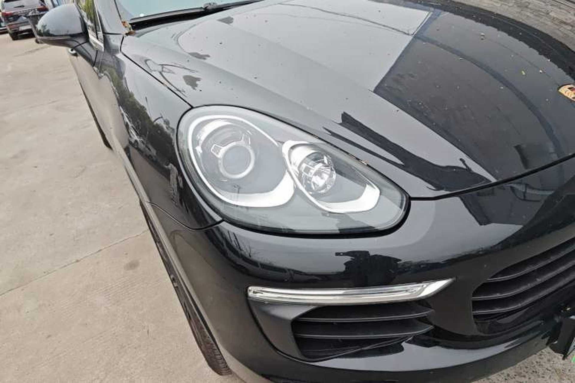 Used Porsche Cayenne 2016 Cayenne 3.0T Right Front Headlight