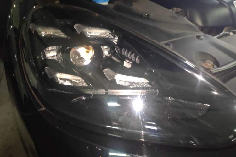 Used Porsche Cayenne 2016 Cayenne 3.0T Right Front Headlight