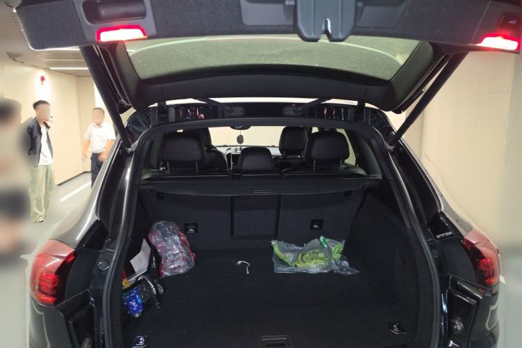 Used Porsche Cayenne 2016 Cayenne 3.0T Trunk