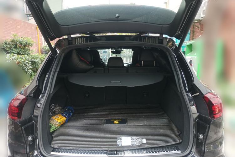 Used Porsche Cayenne 2016 Cayenne 3.0T Trunk