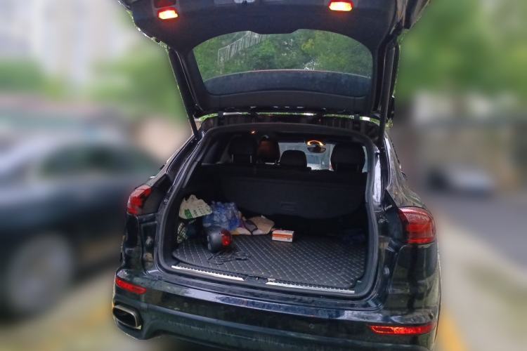 Used Porsche Cayenne 2016 3.0T parallel import Trunk