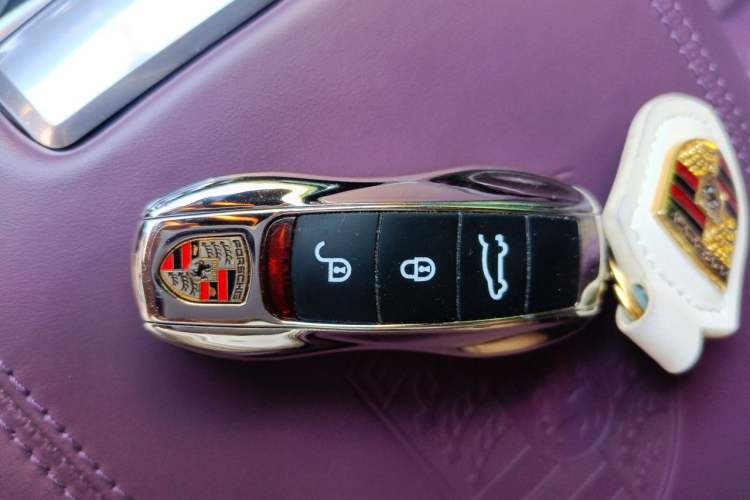 Used Porsche Cayenne 2016 Cayenne 3.0T Vehicle Key