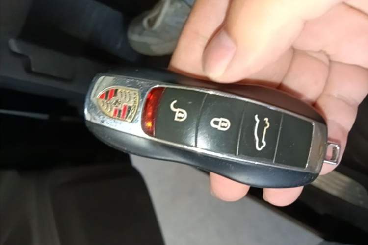 Used Porsche Cayenne 2016 Cayenne 3.0T Vehicle Key