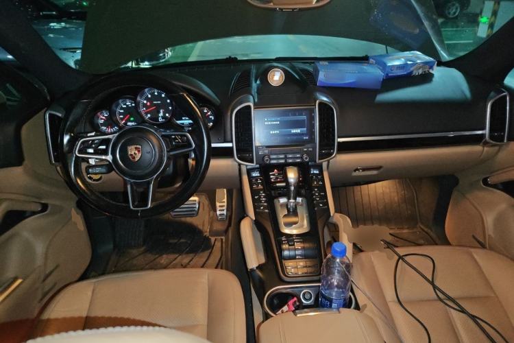 Used Porsche Cayenne 2016 Cayenne 3.0T Center Console