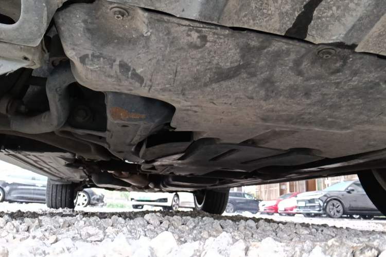 Used Porsche Cayenne  Chassis Front