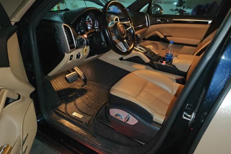Used Porsche Cayenne 2016 Cayenne 3.0T Driver Seat