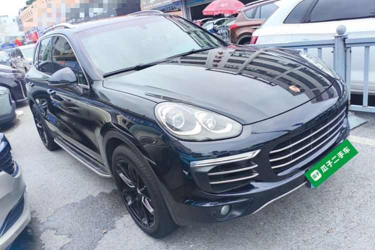 Used Porsche Cayenne 2016 Cayenne 3.0T Front Right 45 Deg