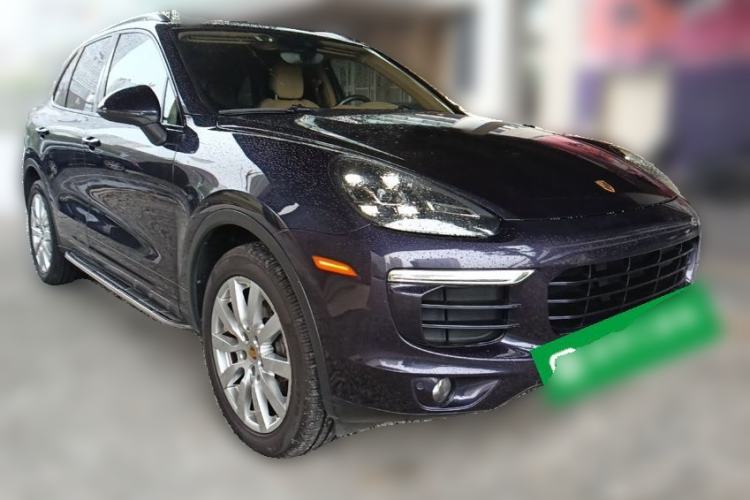 Used Porsche Cayenne  Front Right 45 Deg