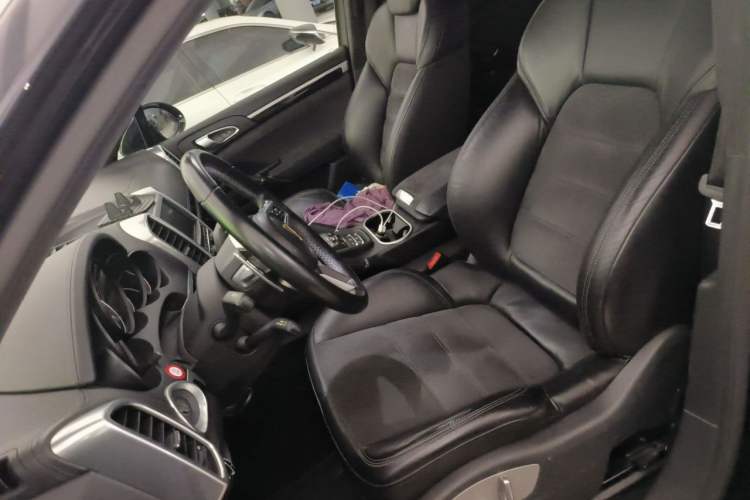 Used Porsche Cayenne 2016 Cayenne GTS 3.6T Left Front Seat