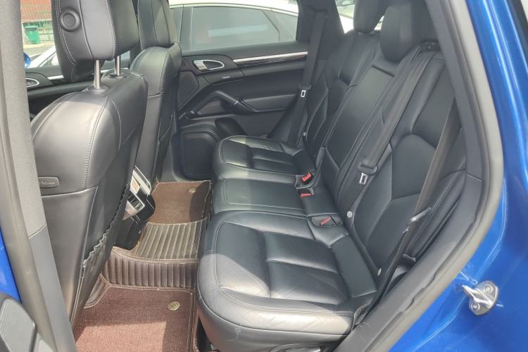 Used Porsche Cayenne 2016 Cayenne 3.0T Left Rear Seat
