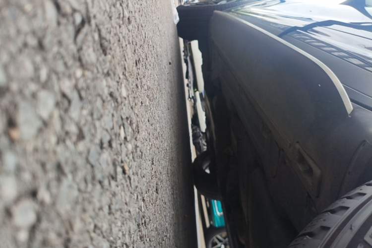 Used Porsche Cayenne 2016 Cayenne 3.0T Left Side Sill