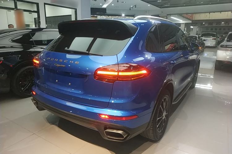 Used Porsche Cayenne 2016 Cayenne 3.0T Rear Right 45 Deg