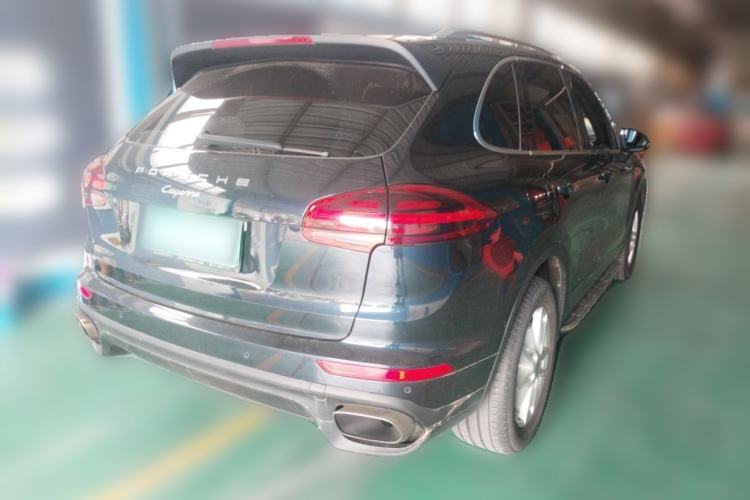 Used Porsche Cayenne 2016 Cayenne 3.0T Rear Right 45 Deg