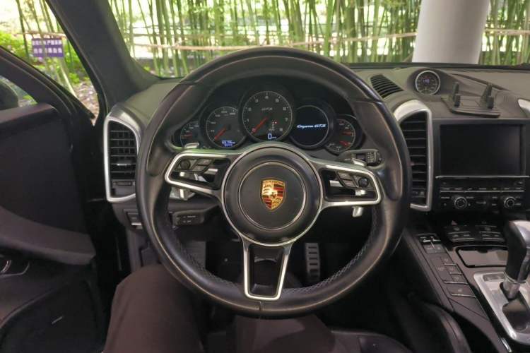 Used Porsche Cayenne 2016 Cayenne GTS 3.6T Steering Wheel
