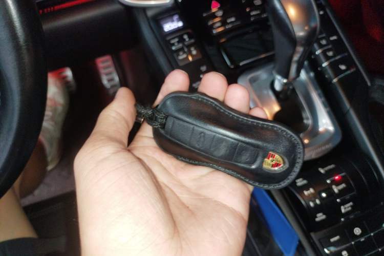 Used Porsche Cayenne 2016 Cayenne 3.0T Vehicle Key