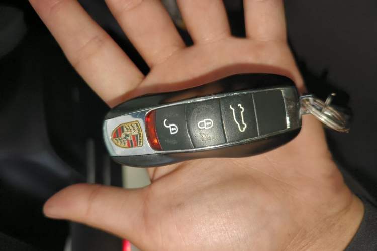 Used Porsche Cayenne 2016 Cayenne GTS 3.6T Vehicle Key