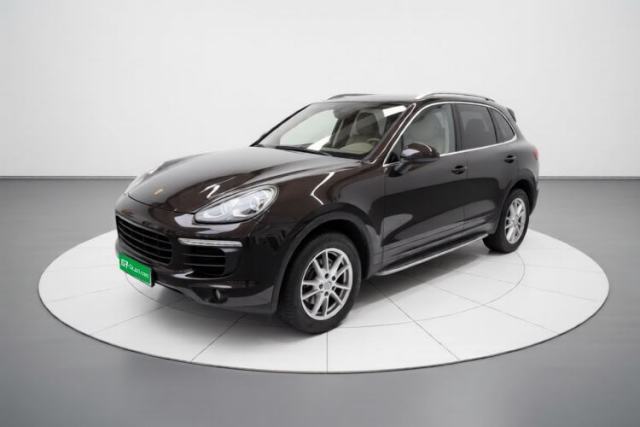 Używany Porsche Cayenne 2016 Cayenne Platinum Edition 3.0T
