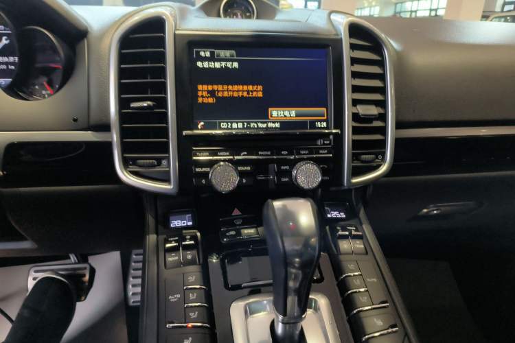 Used Porsche Cayenne 2016 Cayenne 3.0T Audio And AC Panel