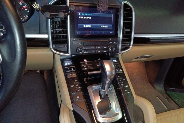 Used Porsche Cayenne 2016 Cayenne 3.0T Audio And AC Panel