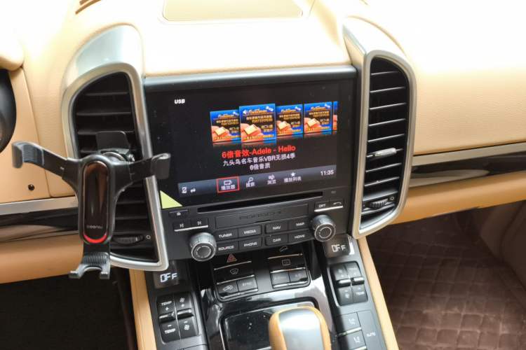 Used Porsche Cayenne 2016 Cayenne 3.0T Audio And AC Panel