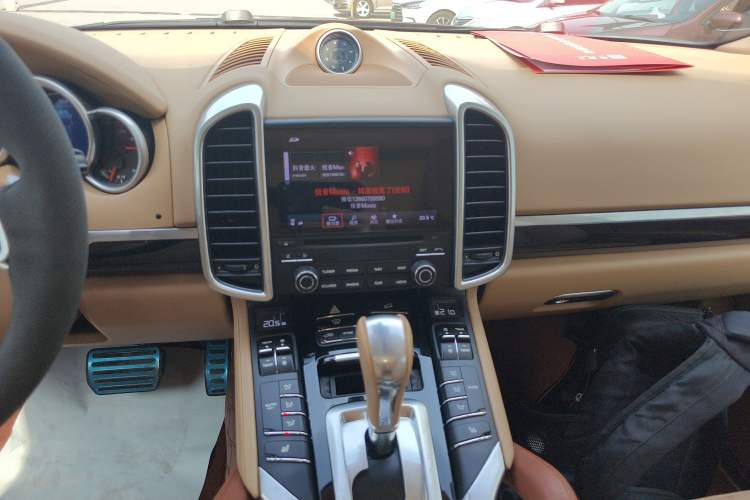Used Porsche Cayenne 2016 Cayenne 3.0T Audio And AC Panel