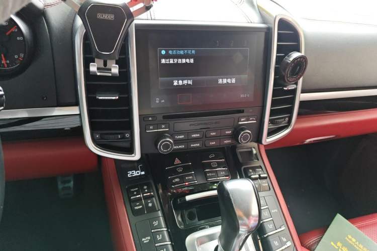 Used Porsche Cayenne 2016 Cayenne 3.0T Audio And AC Panel