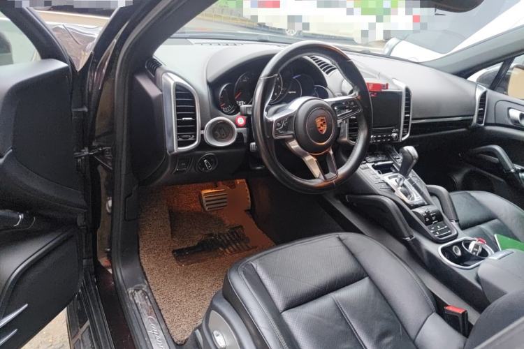 Used Porsche Cayenne 2016 Cayenne 3.0T Center Console