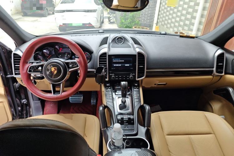 Used Porsche Cayenne 2016 Cayenne 3.0T Center Console