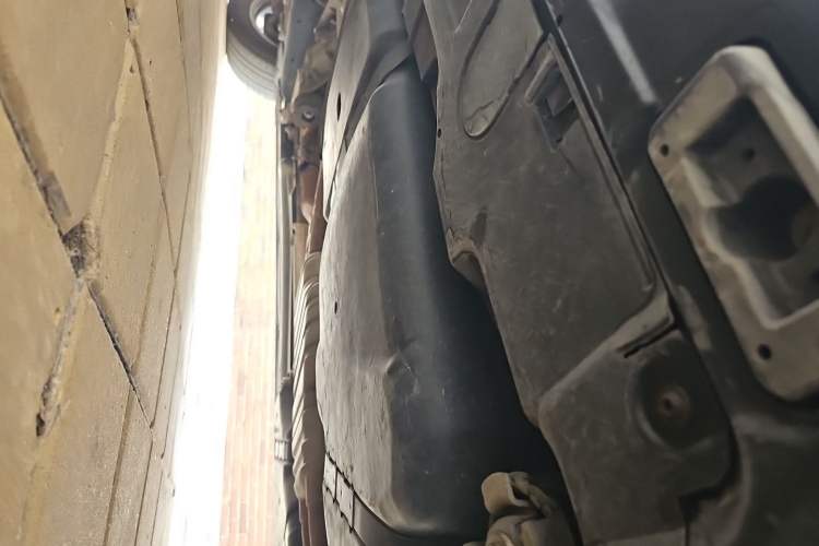 Used Porsche Cayenne  Chassis Rear Left