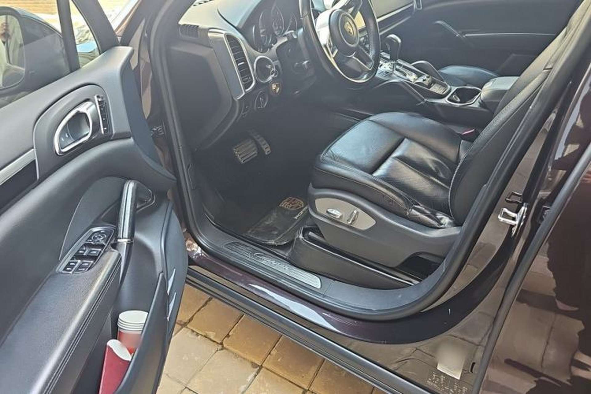 Used Porsche Cayenne  Driver Seat