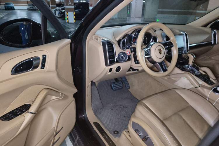 Used Porsche Cayenne 2016 Cayenne 3.0T Driver Seat