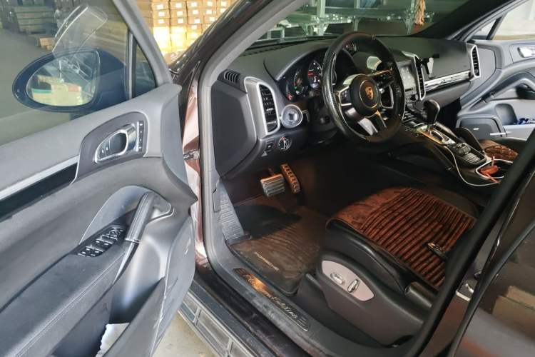 Used Porsche Cayenne 2016 3.0T parallel import Driver Seat
