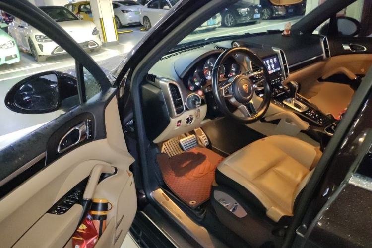 Used Porsche Cayenne 2016 Cayenne 3.0T Driver Seat