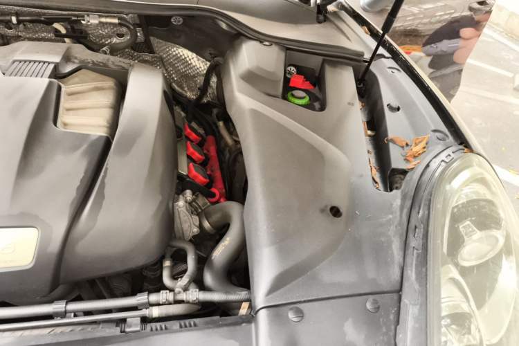 Used Porsche Cayenne 2016 Cayenne 3.0T Engine Bay Left