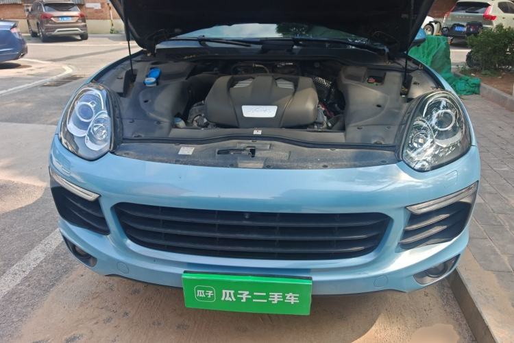 Used Porsche Cayenne 2016 Cayenne Platinum Edition 3.0T Engine Bay