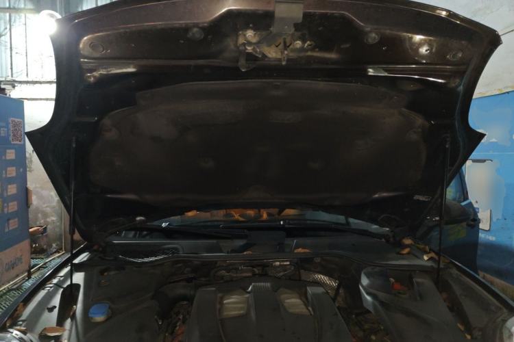 Used Porsche Cayenne 2016 Cayenne 3.0T Engine Bay