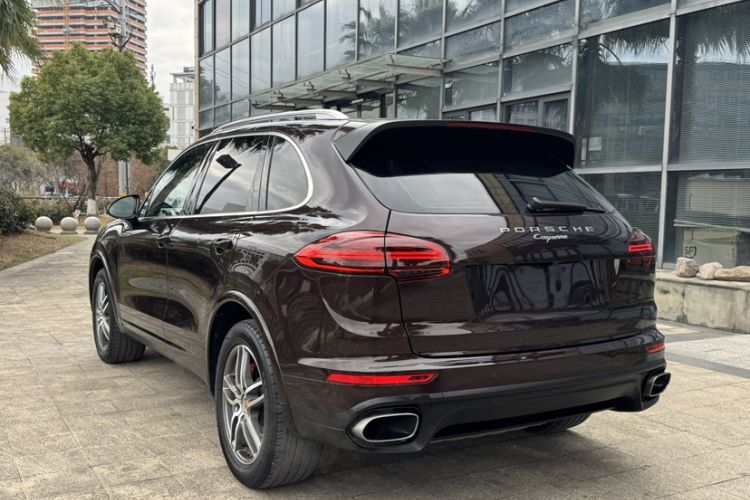 Used Porsche Cayenne 2016 Cayenne Platinum Edition 3.0T Exterior 10