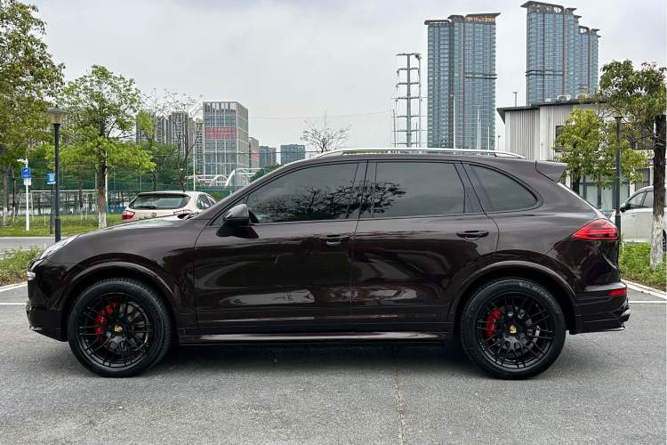Used Porsche Cayenne 2016 Cayenne Platinum Edition 3.0T Exterior 11