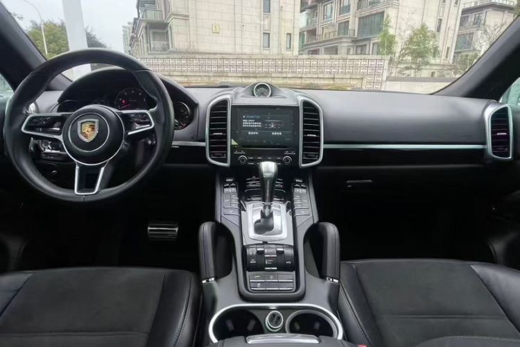 Used Porsche Cayenne 2016 Cayenne Platinum Edition 3.0T Exterior 4