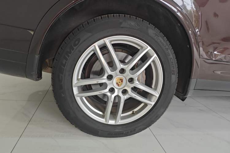Used Porsche Cayenne 2016 Cayenne Platinum Edition 3.0T Exterior 5