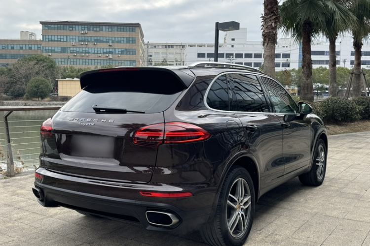 Used Porsche Cayenne 2016 Cayenne Platinum Edition 3.0T Exterior 6