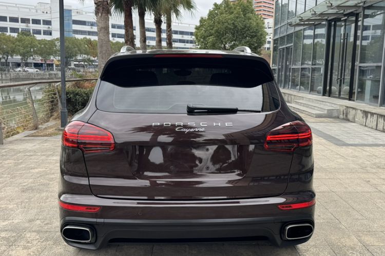 Used Porsche Cayenne 2016 Cayenne Platinum Edition 3.0T Exterior 9