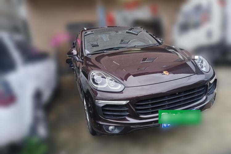 Used Porsche Cayenne 2016 Cayenne 3.0T Front Right 45 Deg