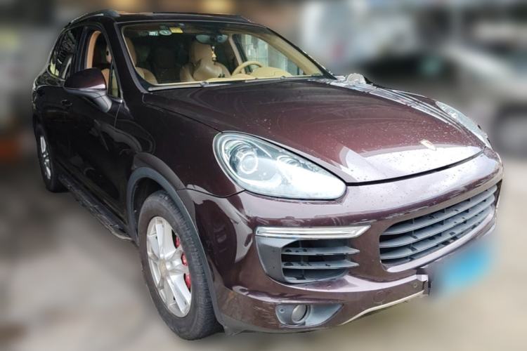 Used Porsche Cayenne 2016 Cayenne 3.0T Front Right 45 Deg