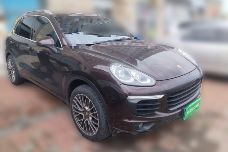 Used Porsche Cayenne 2016 Cayenne 3.0T Front Right 45 Deg