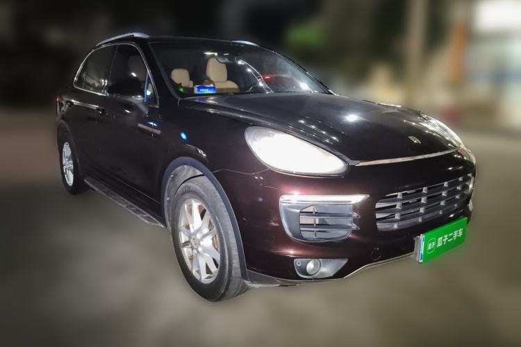 Used Porsche Cayenne 2016 Cayenne 3.0T Front Right 45 Deg
