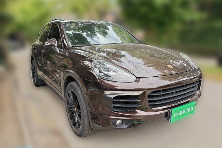 Used Porsche Cayenne 2016 Cayenne 3.0T Front Right 45 Deg