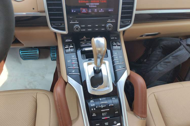 Used Porsche Cayenne 2016 Cayenne 3.0T Gear Lever