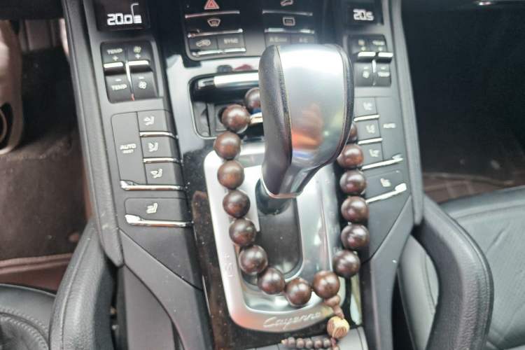 Used Porsche Cayenne 2016 Cayenne 3.0T Gear Lever